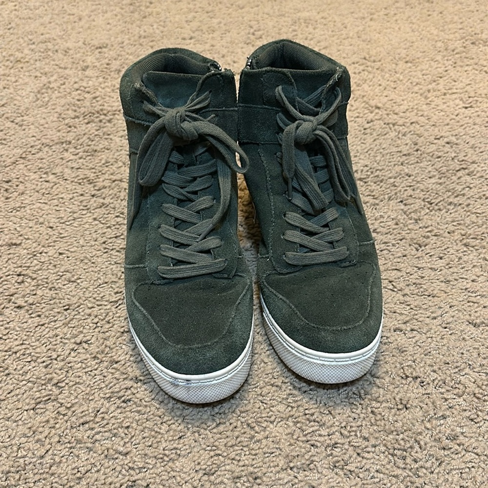 Steve Madden platform sneakers